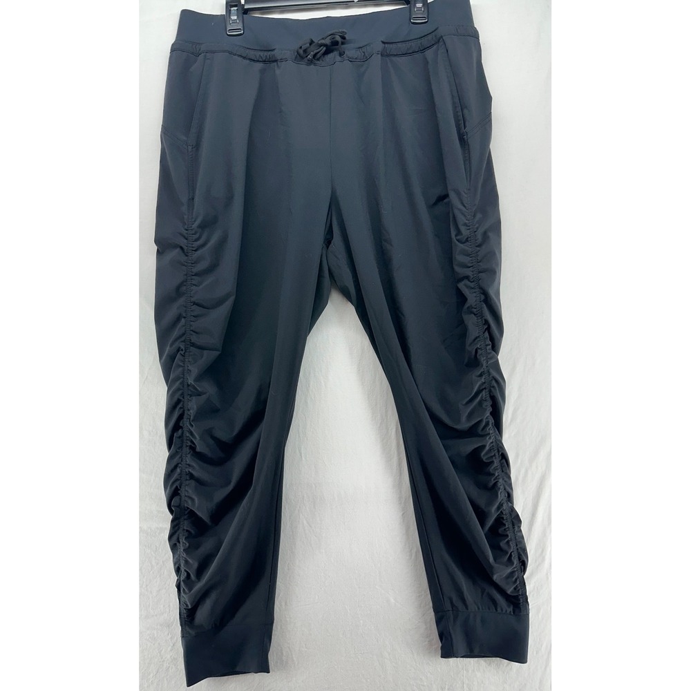 Athleta Attitude Pant Womens 14 Black Ruched Side Jogger Crop Athletic Pants